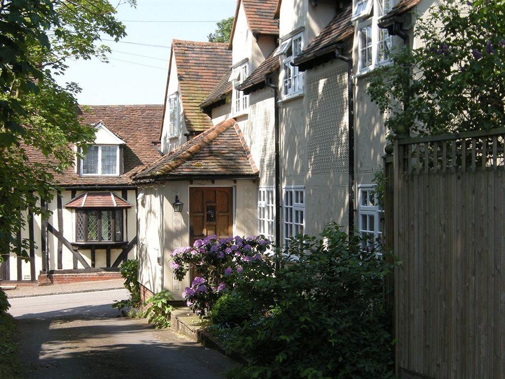Motts Bed & Breakfast Great Dunmow Exterior foto